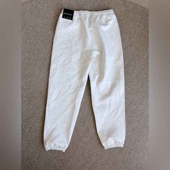 Abercrombie & Fitch YPB neoKnit Max Mid Rise Cinched Grey Joggers Size Small - Picture 3 of 6